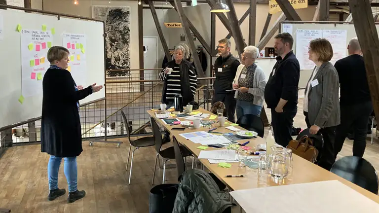 Der var høje ambitioner og en summen af diskussionslyst da fremtidens udskoling i Norddjurs var til debat på en workshop afholdt af Skole- og Dagtilbudsafdelingen.